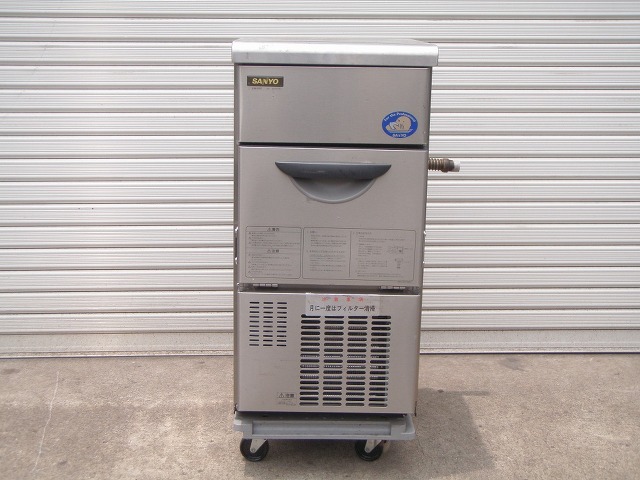 □58-1□サンヨー 製氷機 25kg SIM-S28│厨房家